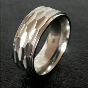Men's Wedding Band Stainless Steel size 8 Textured Center Ring